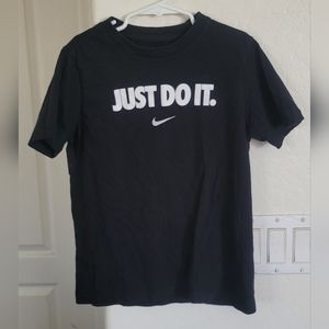 COPY - Nike shirt
